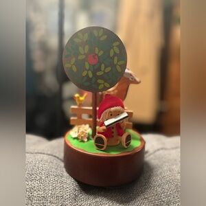 Vintage Wooden Music Box • Dan’s Kids • “Sound of Music” • Folk Art Figurine •7”